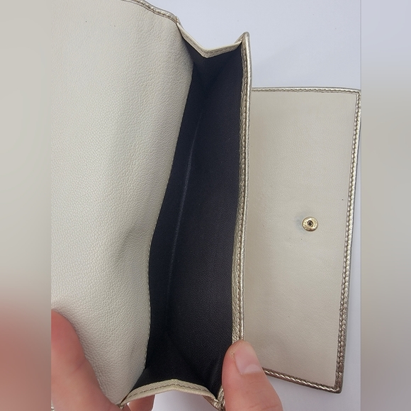 Authentic Preowned Gucci Bifold Wallet - Picture 11 of 16